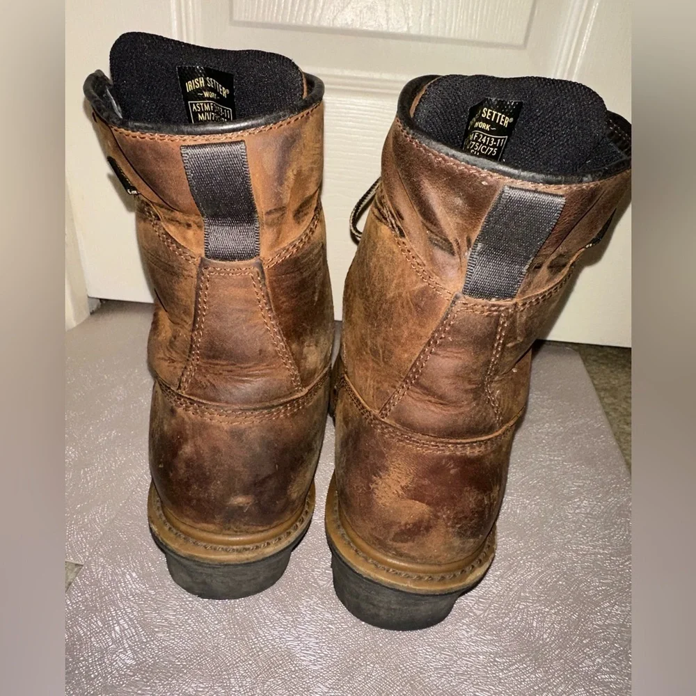 Red wing Irish Setter Brown Leather ultradry weatherproof safety toe Boots 8